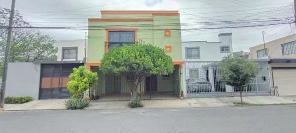 Casa en Venta en Residencial Nueva Española, Monterrey, N. L, Zona Sur.