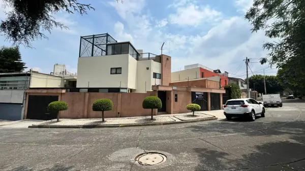 CASA EN RENTA CIUDAD SATELITE NAUCALPAN
