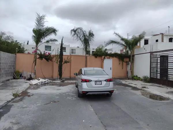 Casa en Venta en Fracc. El Rosario Apodaca Nl