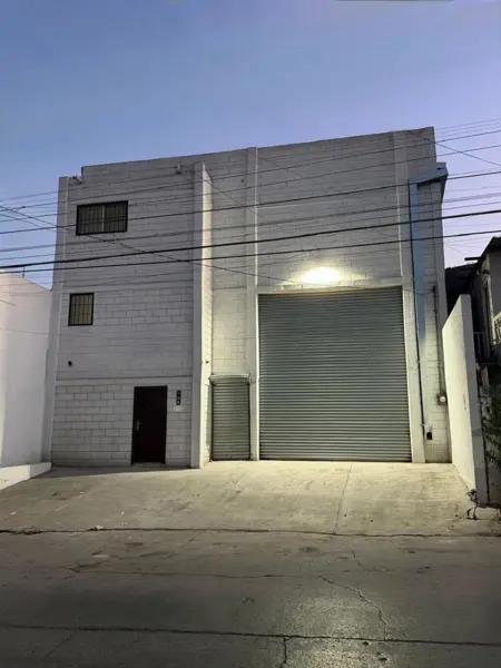 Bodega en Venta en Colonia Independencia, Monterrey, Nuevo León.