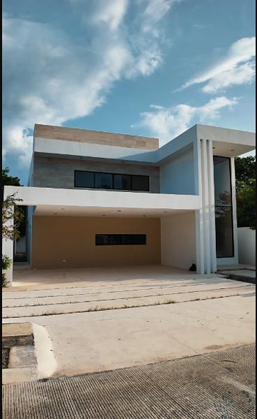 Casa en venta en privada NORTEMERIDA