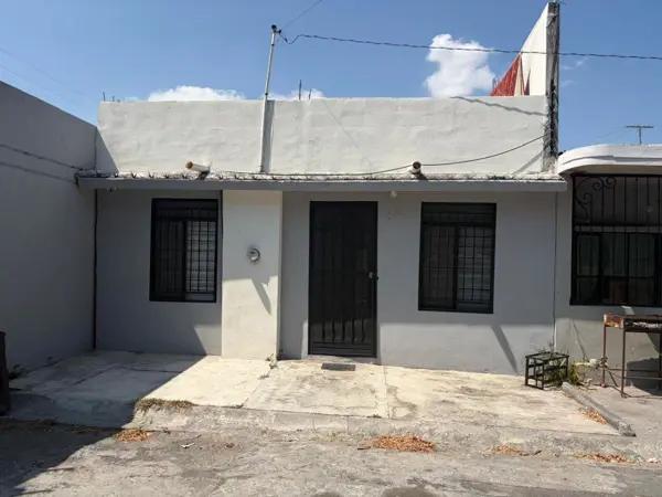 Casa en Venta en La Colonia Cnop, Guadalupe Nuevo León.