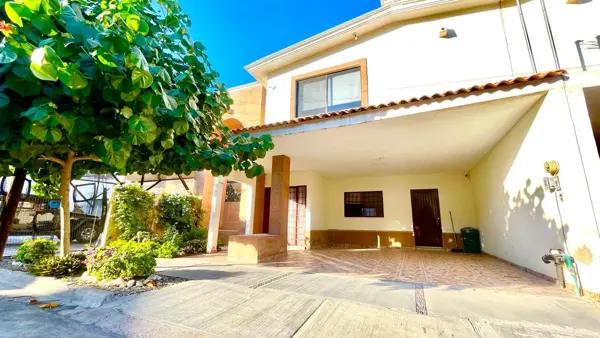 Casa en renta en Residencial la Rosa, Torreón, Coahuila de Zaragoza