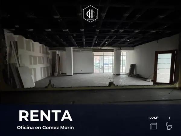 Renta | Oficina Semi - Adecuada en Gomez Morín