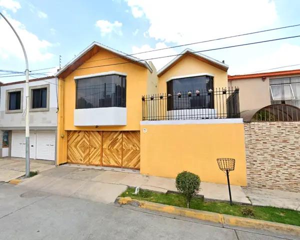 Casa en Remate Hipotecario en Hacienda de Echegaray, Naucalpan de Juárez