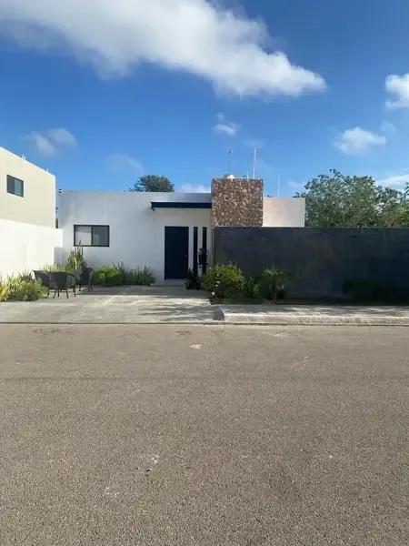 Casa de 1 planta en Privada Kanan, Conkal