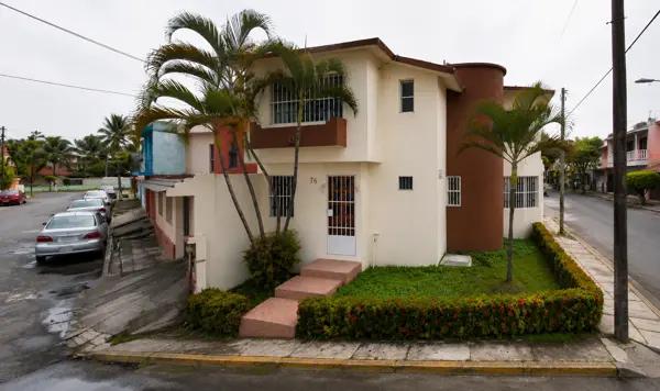Casa en remate en Floresta 80, Veracruz: Oportunidad Única