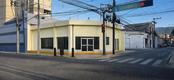 LOCAL EN ESQUINA EN RENTA EN CENTRO  DE MONTERREY
