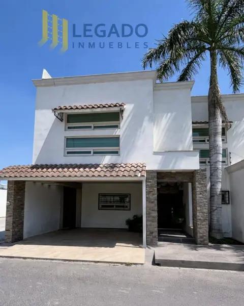 Casa en venta en Palmas Diamante, San Nicolás de los Garza, Nuevo León