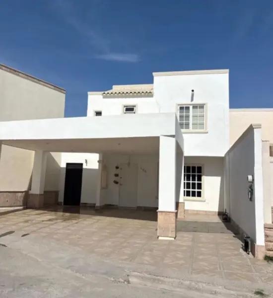 Casa en renta en Privada Rincón San Ángel. Excelente ubicación. $17,000 al mes.