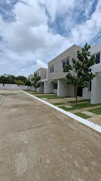 CASA NUEVA EN ZAPOPAN CERCA DE AV. AVIACION