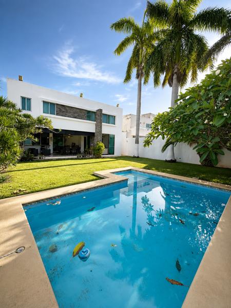 | Casa en venta en Montebello de 3 habitaciones  |