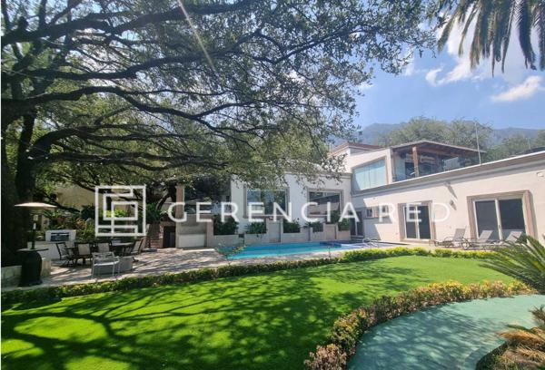 Casa en Venta, Valle de San Angel, San Pedro Garza García