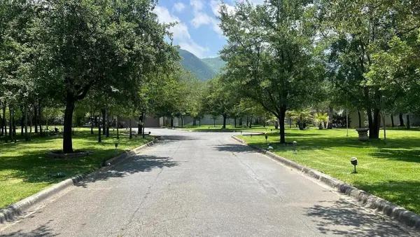 Quinta Residencial En Venta, Los Cristales, Carretera Nacional, Nuevo León