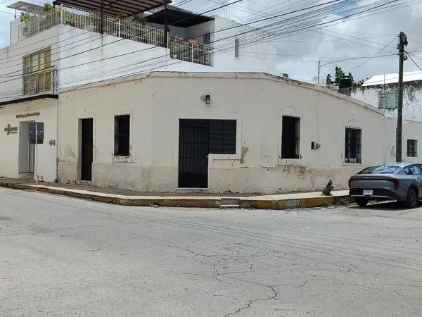 Casa ideal para Oficina a dos calles de Paseo Montejo y del CMA