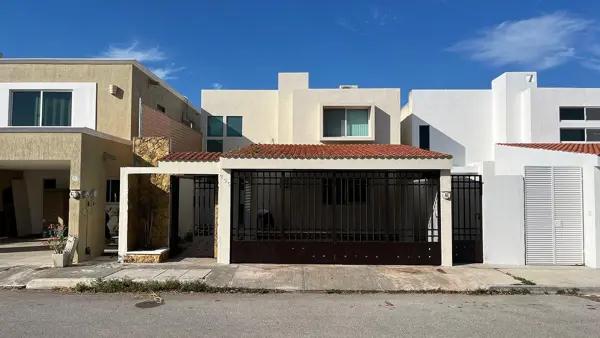 Residencia en altabrisa de 3 habitaciones