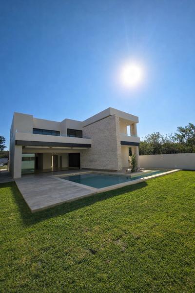 Casa en venta en Privada El Cortijo – Yucatán Country Club, Mérida Casa en venta en Privada El Cortijo – Yucatán Country Club, Mérida