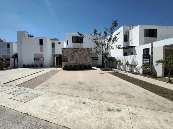 Casa en renta amueblada y equipada, Conkal