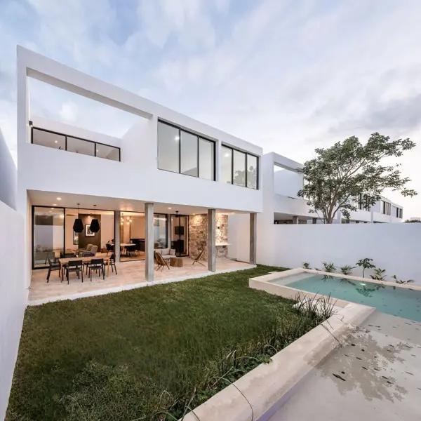 Residencia en venta con amenidades en Privada Tamora.