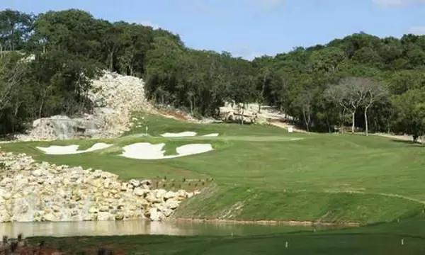 Lote Residencial en Country Club Campeche.