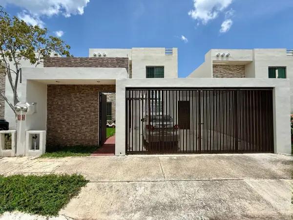 CASA EN VENTA EN MERIDA, LAS AMERICAS