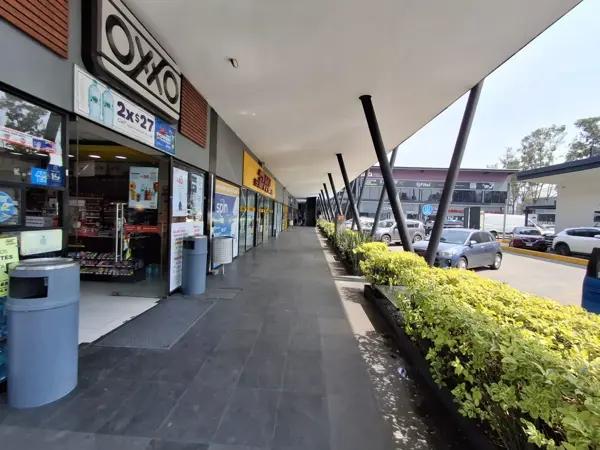 ESPACIO EN RENTA DE 717.06 m² EN P2 Y P1 43 Y 90m², GRAN EXHIBICIÓN HACIA CEDA Y EJE 5 SUR