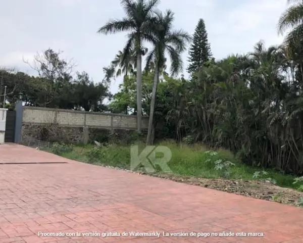 Terreno en Venta en Jardines de Delicias Cuernavaca de 296 m²
