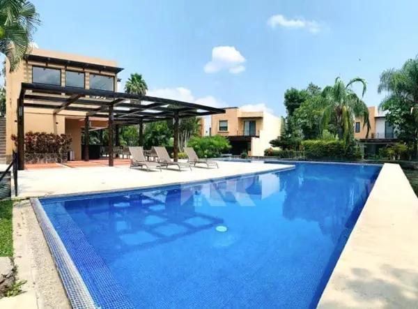 Fraccionamiento en Sumiya $5,300.000 Mxn Venta $35,000 Mxn Renta