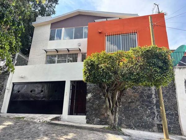 D* Casa en Renta Lomas de Cortés 4 Recámaras Cuernavaca Morelos con Vigilancia