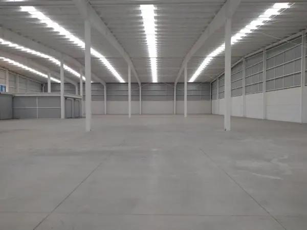 SE RENTA BODEGA INDUSTRIAL EN COACALCO