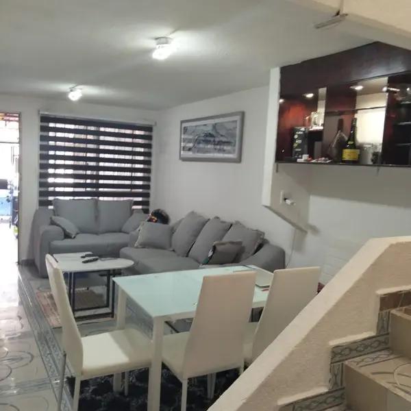 Casa en venta en Los Héroes Coacalco, Coacalco de Berriozábal, México