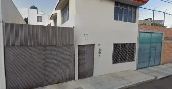Casa en Remate con Precio Accesible en Puebla, Unidad Satélite Magisterial