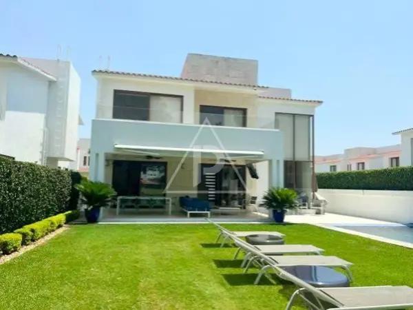 Casa en Venta en Club de Golf Emiliano Zapata Morelos.