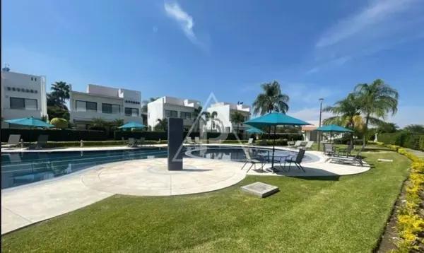 Villa en Venta $6,900.000 Mxn Paraíso Country Club, Emiliano Zapata Morelos ¡Ven a Conocerla