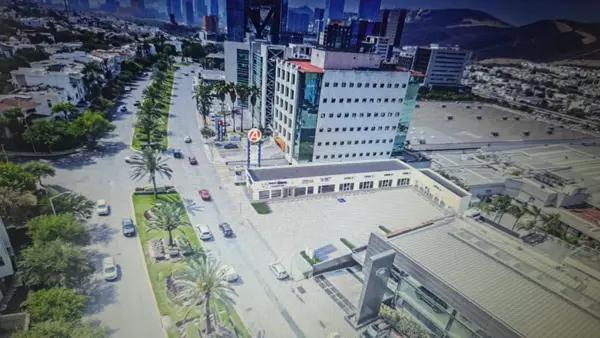 Renta de local en Monterrey Privanzas