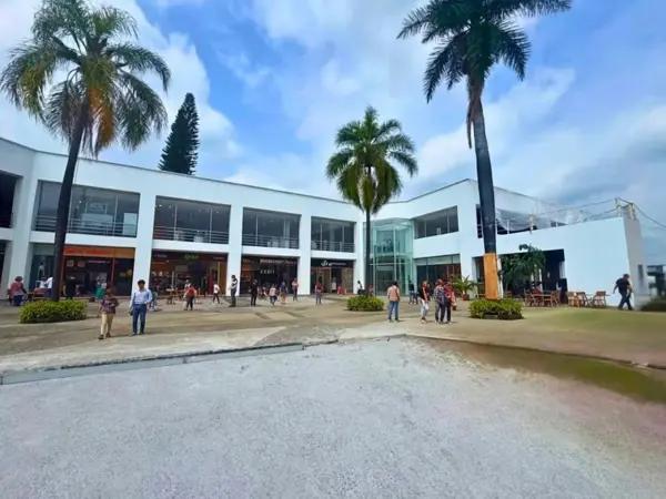 C Locales Comerciales Sobre La Mejor Av de Cuernavaca Varias Medidas!