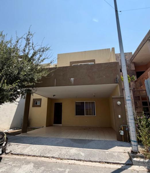 Casa en Renta en Guadalupe, Fraccionamiento los Almendros