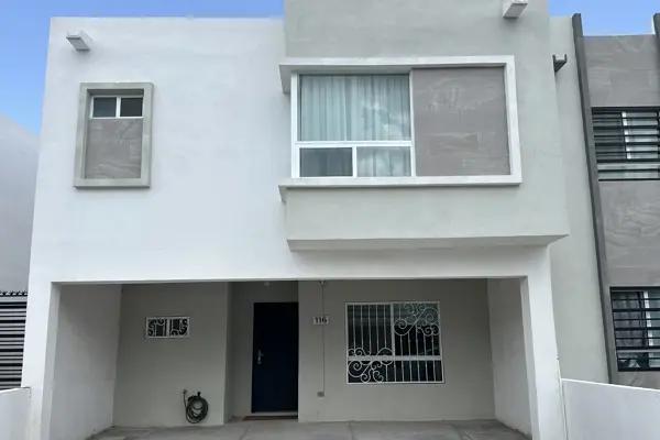 Casa Amueblada en RENTA en Faena Residencial