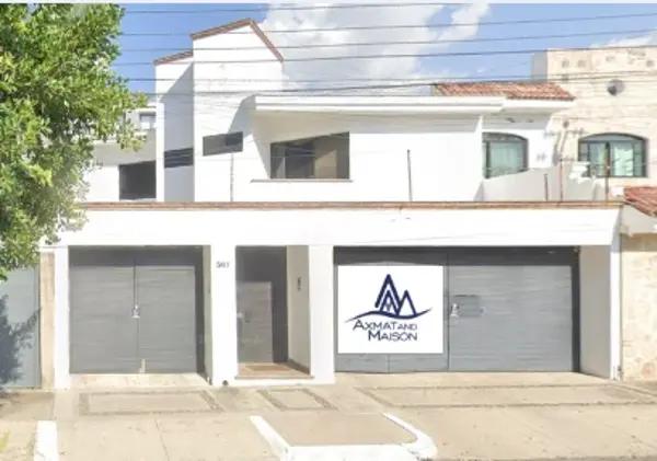 Casa en remate hipotecario en Guadalajara, Ubicación Céntrica