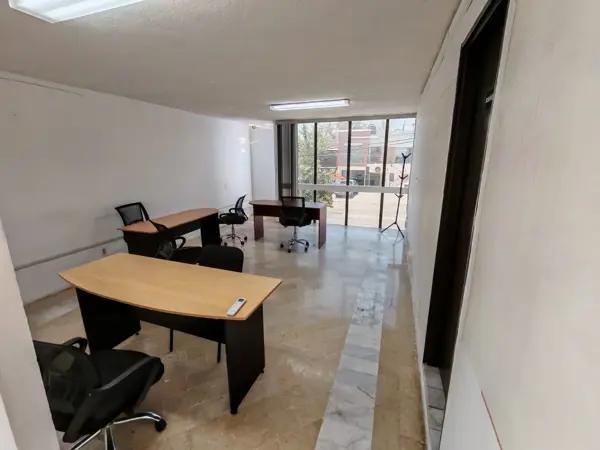 Oficina en Beethoven con servicios incluidos