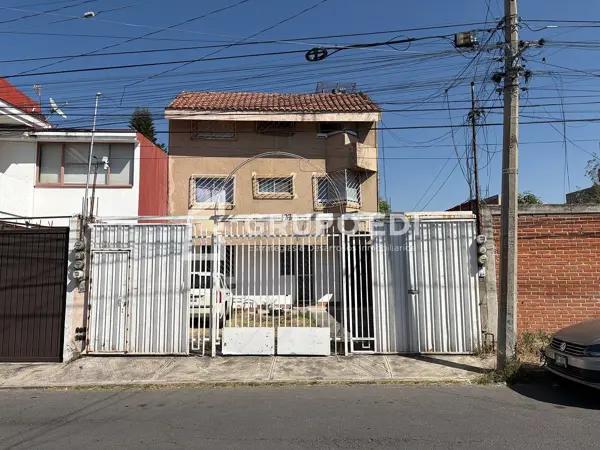 DEPARTAMENTO EN PLANTA BAJA EN EL CERRITO