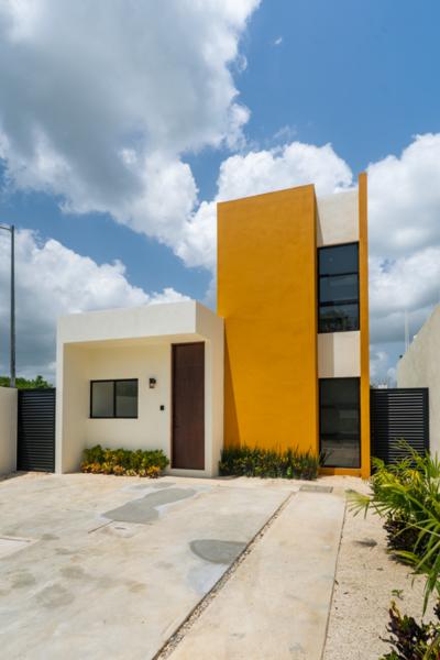 CASA DE 3 HABITACIONES AL NORTE DE MÉRIDA EN CONKAL