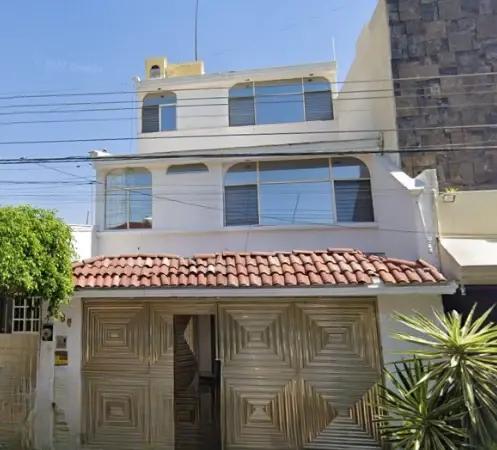 Casa en Venta Judicial en Guadalajara, Jalisco cerca del Centro