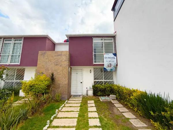 Casa en Renta Calle Jacarandas No. 5, Cjto. Hab. Campestre El Pilar I, Seccion 5, Cuautlancingo.