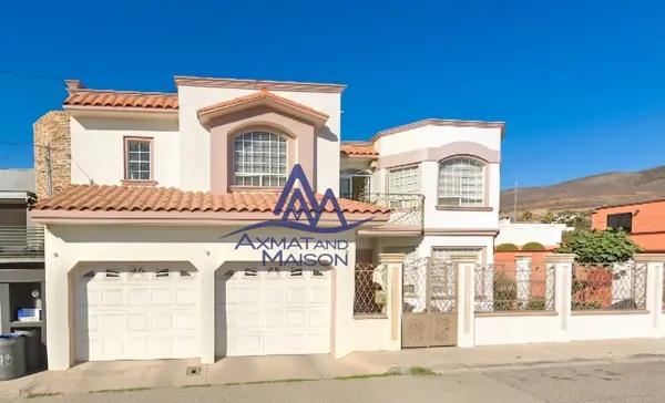 Casa en Ejecución Hipotecaria en Ensenada a 15 minutos de Malecon Playa Hermosa.