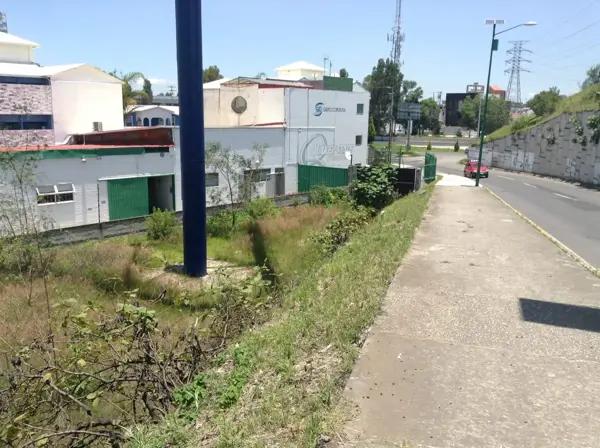 Extraordinaria ubicacion a un lado de UDLAP Terreno en venta