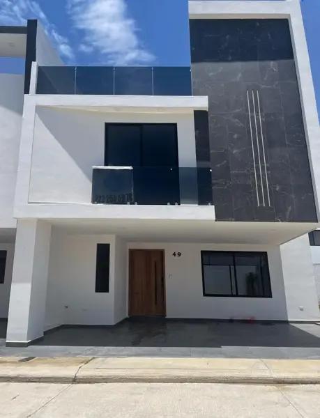 Casa en venta en Residencial el Campanario, San Pedro Cholula, Puebla