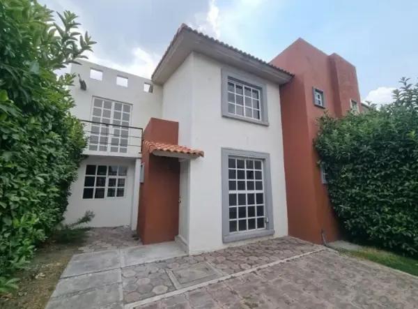 CASA EN VILLAS DEL CAMPO, CALIMAYA