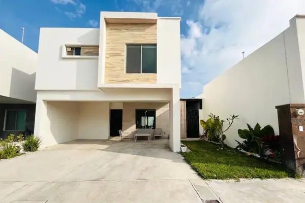 Casa en RENTA en Misiones IX