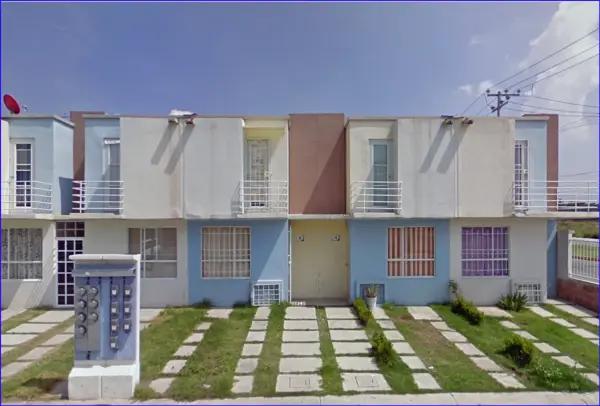Casa en Venta en El Bosque Tultepec, México